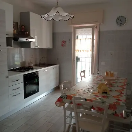 Holiday home Elegante Mare Anzio