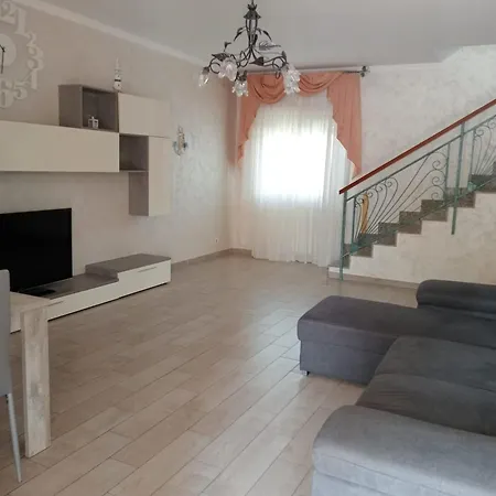 Holiday home Elegante Mare