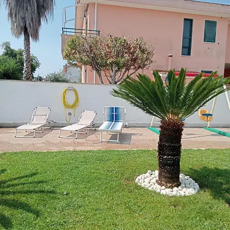 Holiday home Elegante Mare Anzio
